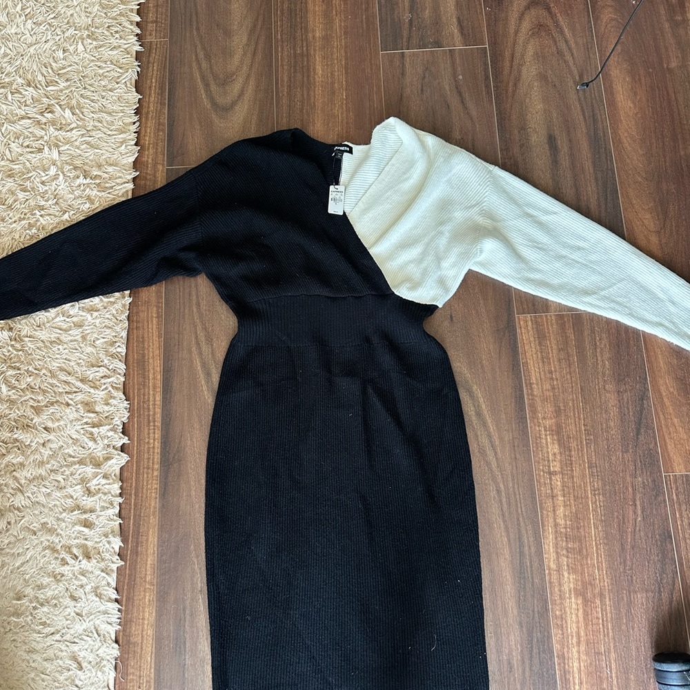 Express Black and White Asymmetrical Long Sleeve Sheath Dress